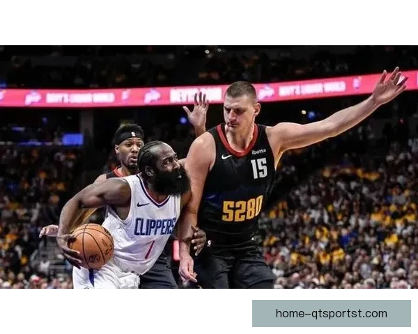 俄克拉荷马城雷霆险胜丹佛掘金收获关键胜利战况激烈